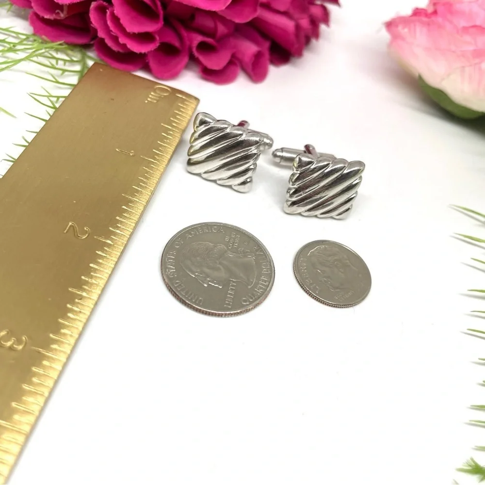 VINTAGE⚜️Quilted Retro Silver Square Cuff Links Set